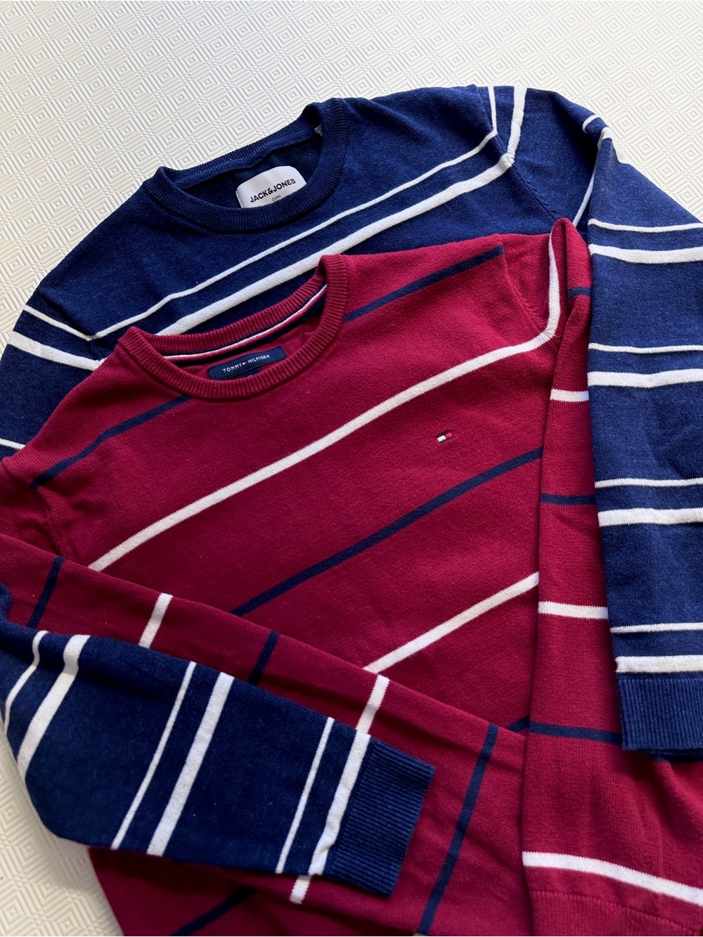 2 Sweaters bulk: Tommy Hilfiger & Jack&Jones Striped Knit Sweater Duo